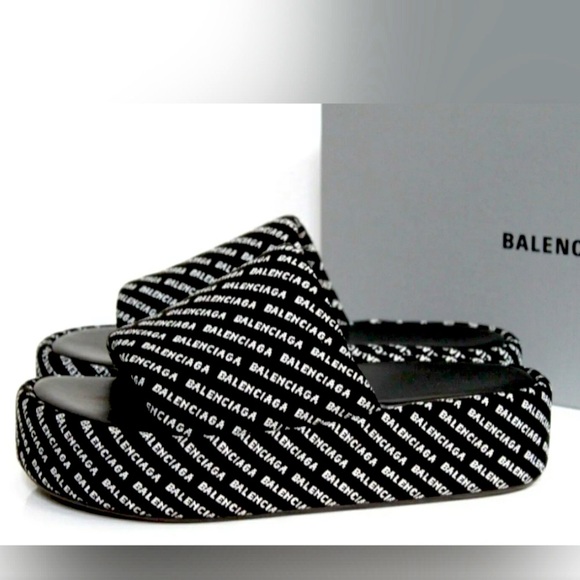 Balenciaga Black and White Sandals - Picture 1 of 8
